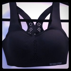 Victoria Sport Bra